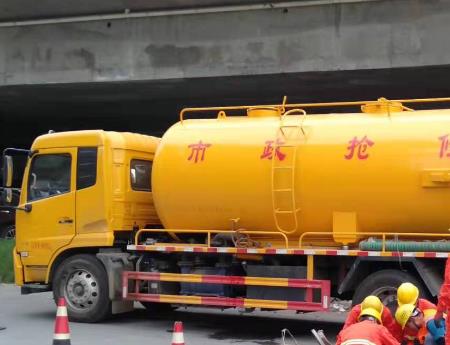 新密化粪池清理公司为您分享化粪池的清理步骤